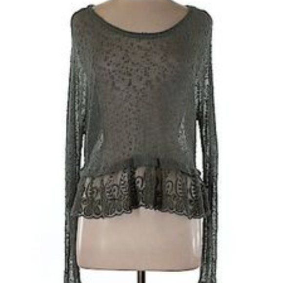 American Eagle Outfitters Tops - American Eagle Green Sheer Long Sleeve Lace Top